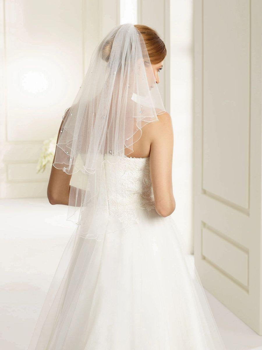 Floral Lace and Crystal Trimmed Elbow Length Veil