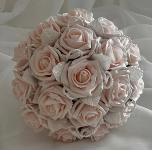 
            
                Load image into Gallery viewer, Artificial Wedding Bouquet Peach Mist Roses, Bridal Flowers FL41
            
        