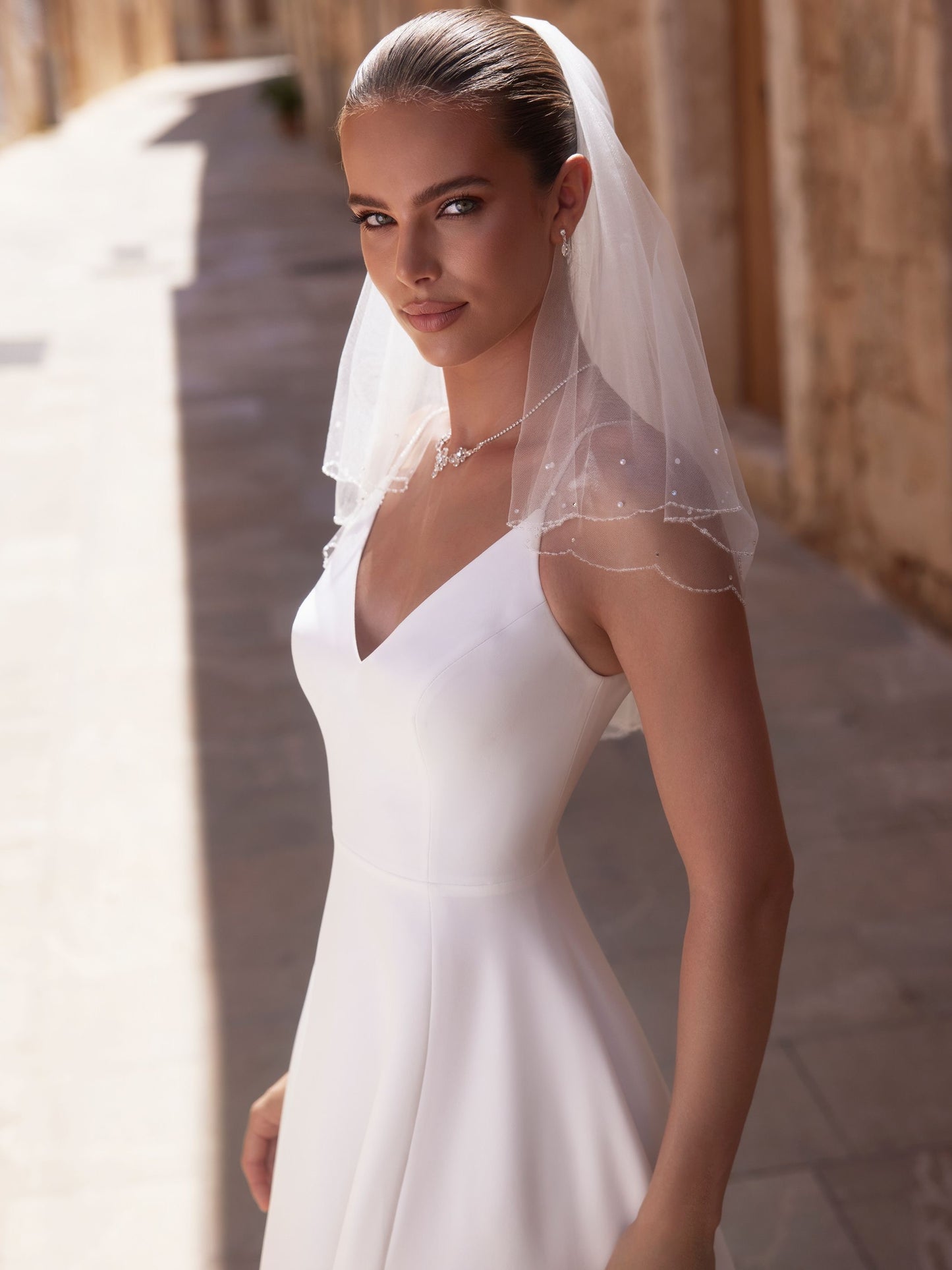 Beaded Scalloped Edge Short Wedding Veil Two Tier | Bianco Evento S523 - Topknot Tiaras & Veils