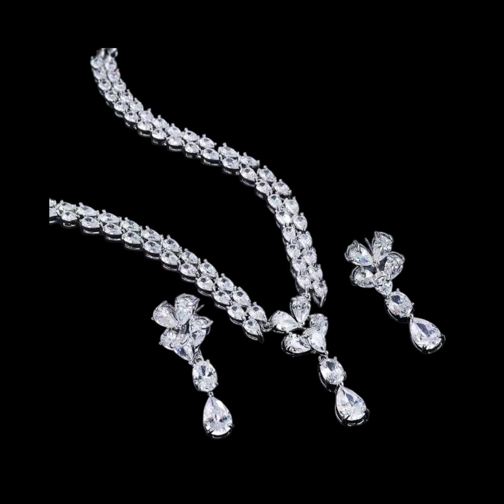 Bridal Jewellery Set in Silver with Crystals, Necklace & Earring TT1097