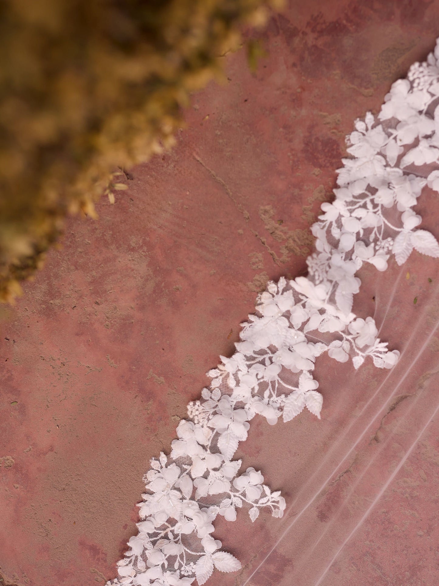 Cathedral Lace Edge Wedding Veil | Bianco Evento S533 - Topknot Tiaras & Veils