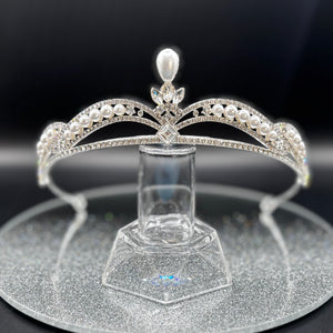 Pearl and Crystal Wedding Tiara, Silver Bridal Headdress TT1014