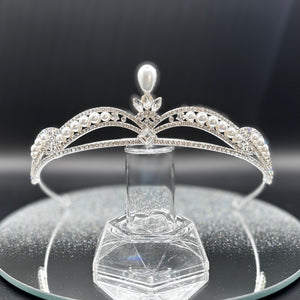 Pearl and Crystal Wedding Tiara, Silver Bridal Headdress TT1014