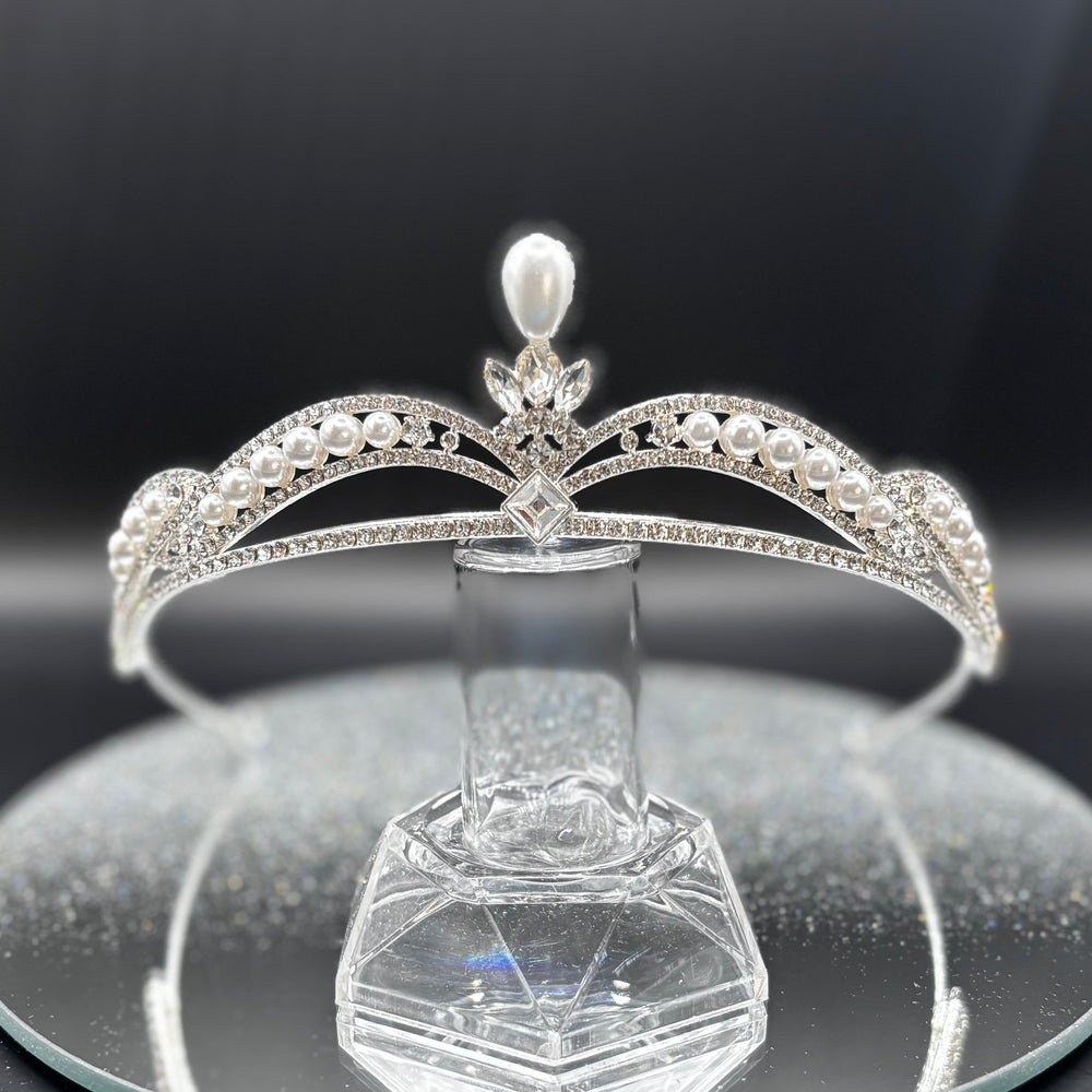 Pearl and Crystal Wedding Tiara, Silver Bridal Headdress TT1014