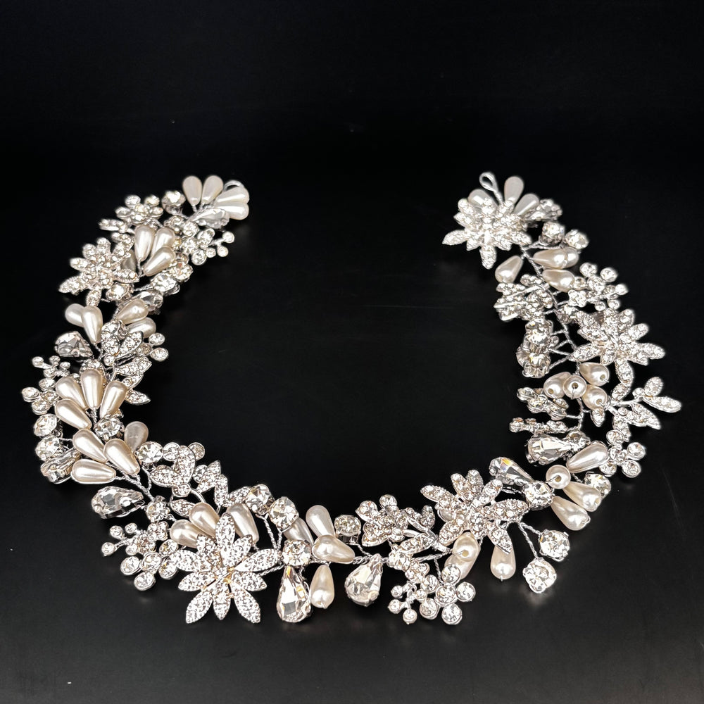 Silver Bridal Hair Vine with Diamantés and Pearls TT1057