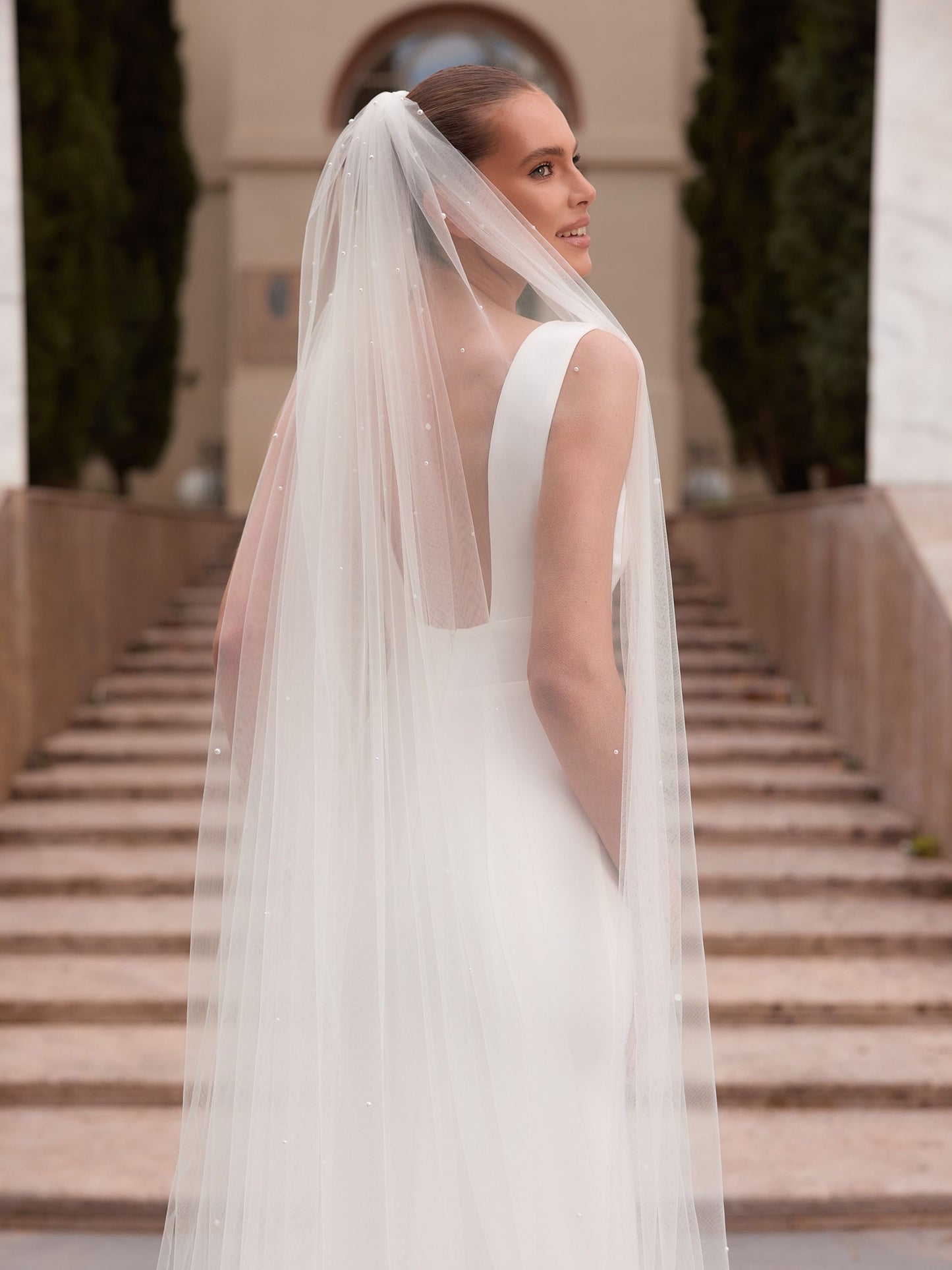 Royal Cathedral Pearl Wedding Veil 