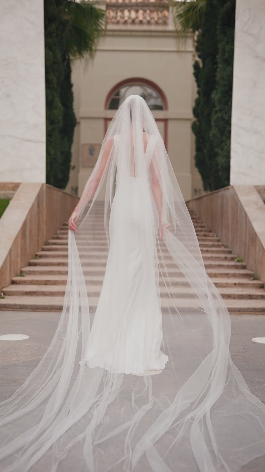 Royal Cathedral Wedding Veil with Pearls 350cm S553