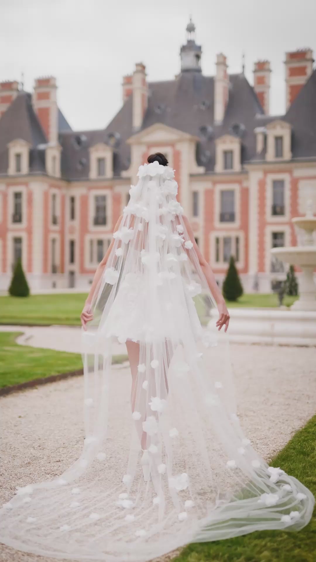 3D floral Cathedral Wedding Veil