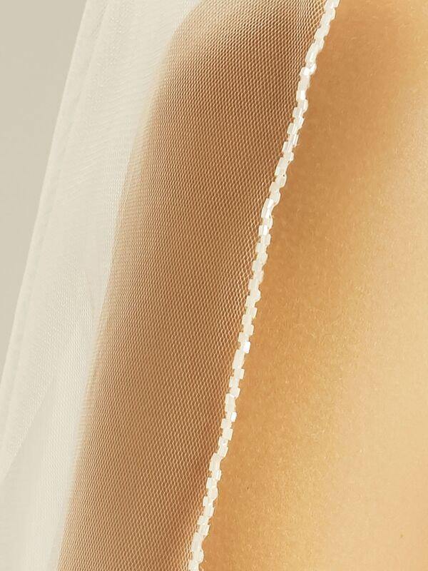 
            
                Load image into Gallery viewer, Bianco Evento Cathedral Length Single Tier Wedding Veil, Glass Bead Edge, Ivory Tulle S305
            
        