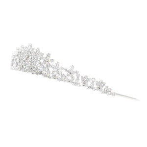 
            
                Load image into Gallery viewer, Brides, Bridesmaids Pretty Chic Tiara, Exquisite Headdress, Crystals, Silver 56
            
        