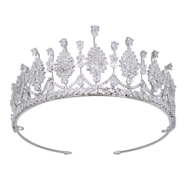 
            
                Load image into Gallery viewer, Brides Crystal Wedding Tiara Crown, 7265
            
        