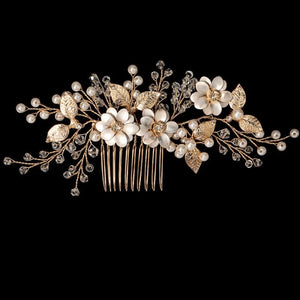 
            
                Load image into Gallery viewer, Brides Gold Floral Hair Comb, Vintage Inspired, A7920
            
        