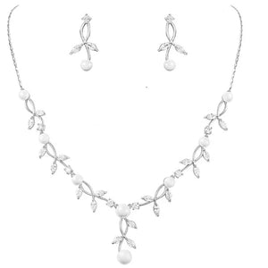 
            
                Load image into Gallery viewer, Brides Wedding Jewellery Set with Pearls &amp;amp; Crystals, A9056
            
        