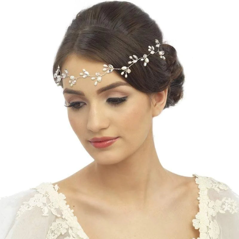 
            
                Load image into Gallery viewer, Crystal and Pearl Bridal Hair Vine 3750
            
        