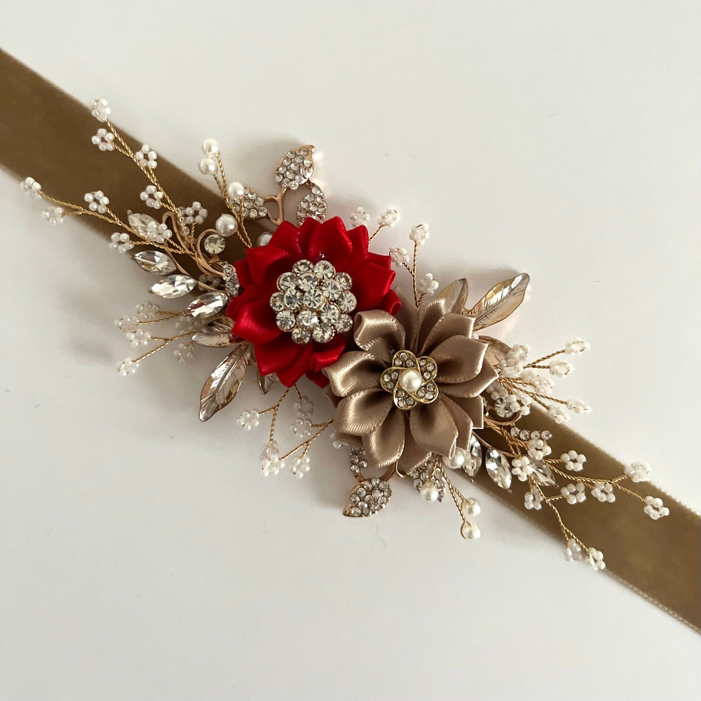 
            
                Load image into Gallery viewer, Flower Girl Belt Sash, Floral Bridal Belt, Velvet Wedding Dress Belt, All colours, TT436
            
        