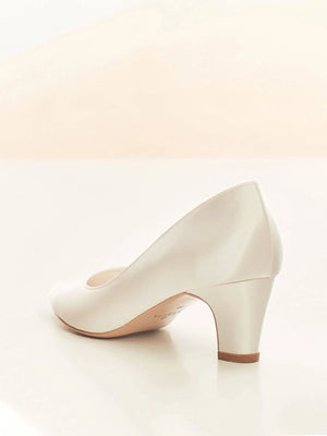 Ivory Satin Wedding Shoes, Low Block Heel, Grace, Size 5 ***SALE***