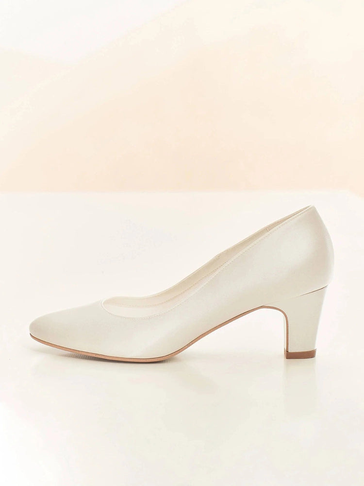 Ivory Satin Wedding Shoes, Low Block Heel, Grace, Size 5 ***SALE***