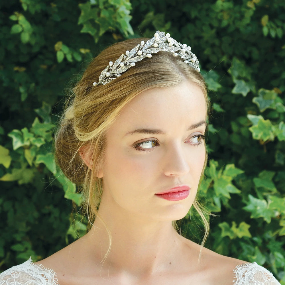 
            
                Load image into Gallery viewer, Ivory and Co Laurel Wreath Crystal Bridal Tiara, PERSEPHONE
            
        