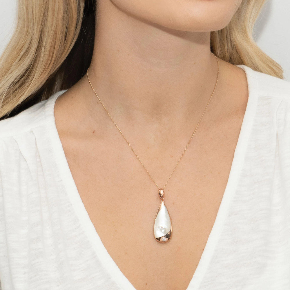 
            
                Load image into Gallery viewer, Mother of Pearl Inlaid Teardrop Pendant Necklace
            
        