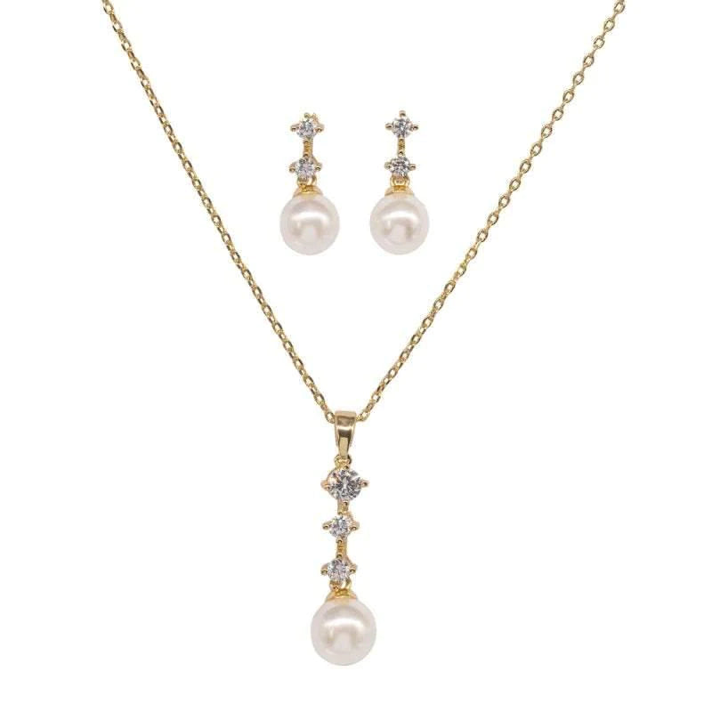 Pearl and Crystal Bridal Jewellery Set 7310