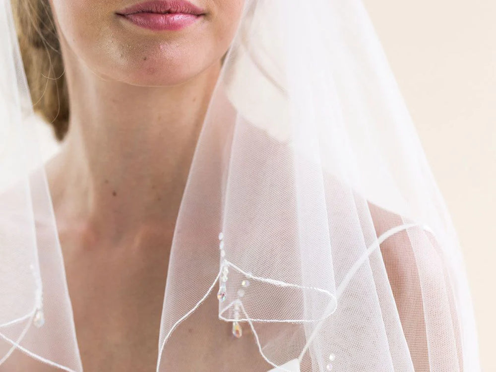 
            
                Load image into Gallery viewer, Rainbow Club Scalloped Edge Wedding Veil with Crystal Drops, Firefly
            
        