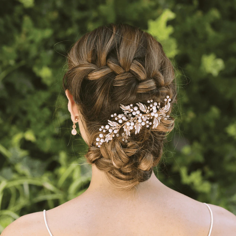 
            
                Load image into Gallery viewer, Rose Gold Crystal and Opalescent Bridal Hair Comb, Peasblossom
            
        