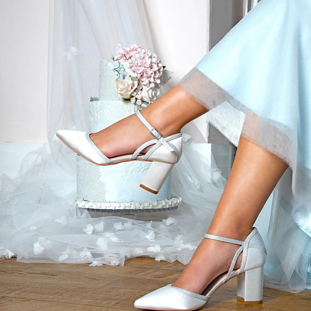 NEW Ereybe wedding shoes size US 6.5/EU 37/UK 4.5 | Nuuly Thrift