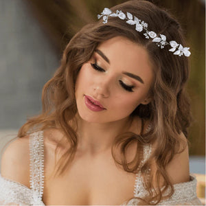 
            
                Load image into Gallery viewer, Silver Bridal Hair Vine with Crystals &amp;amp; Pearls, A9085
            
        
