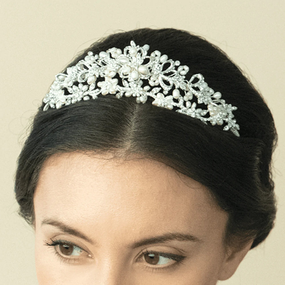 
            
                Load image into Gallery viewer, Silver Wedding Tiara, Vintage Inspired, Matilda
            
        