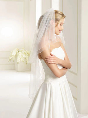 
            
                Load image into Gallery viewer, Two Tier Wedding Veil, Corded Edge Ivory Tulle S194
            
        